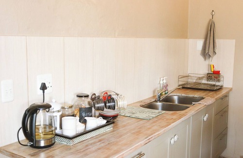 Kannaland Otro | Luxury Getaway in Klein Karoo 2-bedroom at Buffelsklip Game Farm in Van Wyksdorp