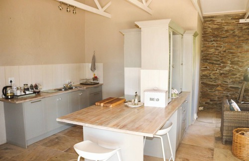 Kannaland Otro | Luxury Getaway in Klein Karoo 2-bedroom at Buffelsklip Game Farm in Van Wyksdorp