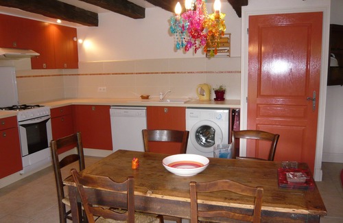 Boisse Cabaña | luxury gite for couples, no children. Peace, great views, large pool and spa.
