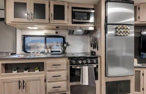 Old Seminole Heights Casa | Luxury Glamping Experince in the Heart of Tampa