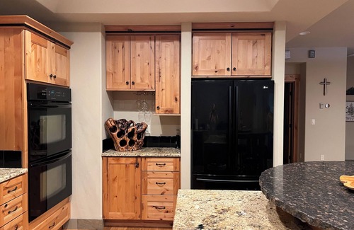 Garden Valley Cabina | Luxury Golf Course Cabin - 4BR, 3BA, Game Room & Firepit