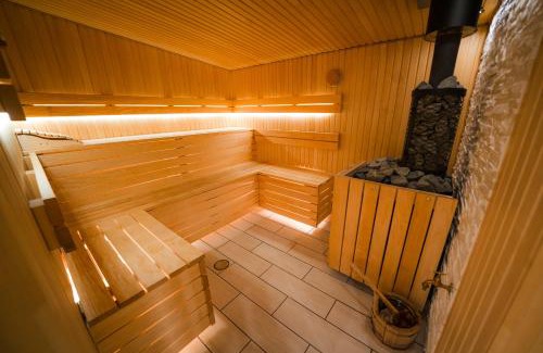 Valmiera Casa | Luxury Guest House - Hot Tub & Sauna
