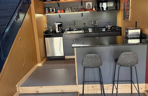 Mac Mahan Casa | Luxury Guest House. Sleeps 4-6