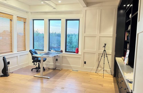 Langley Casa | Luxury Highpoint Equestrian Estate Retreat