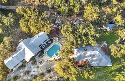 Wimberley Casa | Luxury Hill Country Escape Pool, Hot Tub, Firepit Near Wineries
