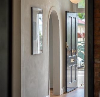 Spring Hill Casa | Luxury Historic Landmark Holdgates Cottage