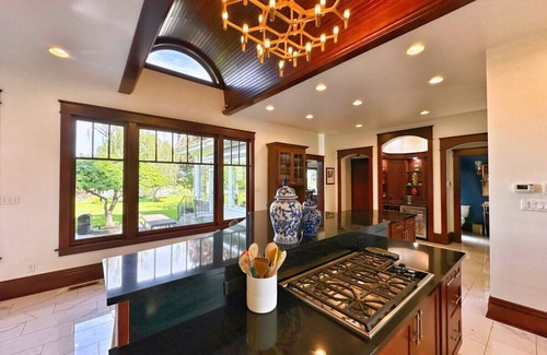 Richland Casa | Luxury Historic Riverfront Home