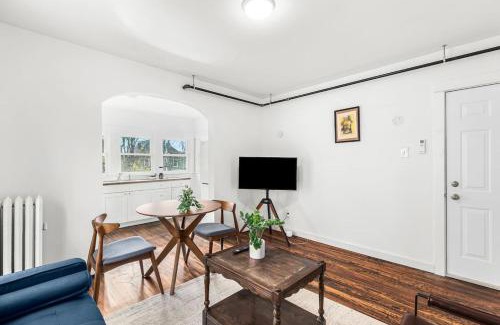 Detroit Apartamento | Luxury Holbrook Apartment