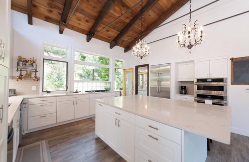 Durango Casa | Luxury Home - 8 Acres - 7 Min to DGO - Pool Table/Fire Pit/Amazing Views