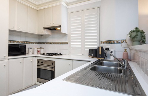Kensington Apartamento | Luxury Home at the Heart of South Perth