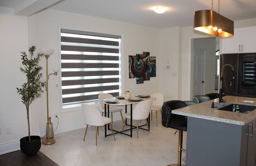 Brampton Casa | Luxury, Home away from Home.