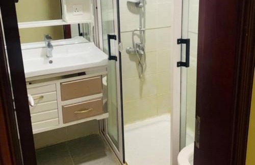 Pointe-Noire Apartamento | Luxury home