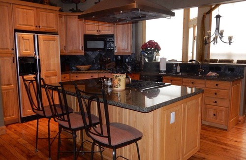 Warrior's Mark West Casa | Casa de lujo, ideal para familias, 4900 pies cuadrados, 6 BR Ski in / out!