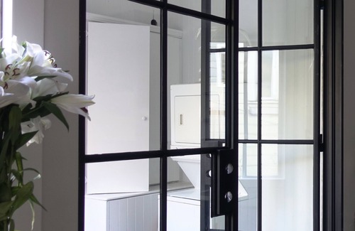 Castro District Condominio | Luxury Home for the Holidays!