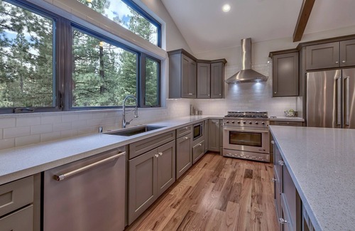 North Upper Truckee Casa | * Casa nueva a estrenar * Sala de juegos y teatro * 4000 pies cuadrados