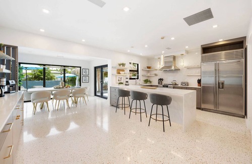 North Corals Casa | Luxury Home, Guest Suite, Heated Pool, Tiki, Grill