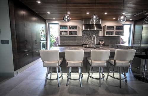 Tavernier Casa | Luxury home, Heated pool, Hot tub, Chefs kitchen, Sundeck, 100 ft of dockage.