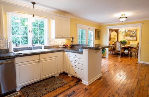Carbondale Casa | Luxury Home in a Resort-Like Estate