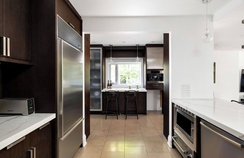 Midtown Toronto Casa | Luxury Home in Lytton Park