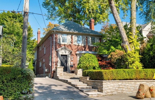 Midtown Toronto Casa | Luxury Home in Lytton Park