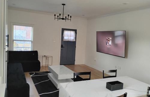 Seventh Ward Casa | Luxury Home Nola 3bed 2bath