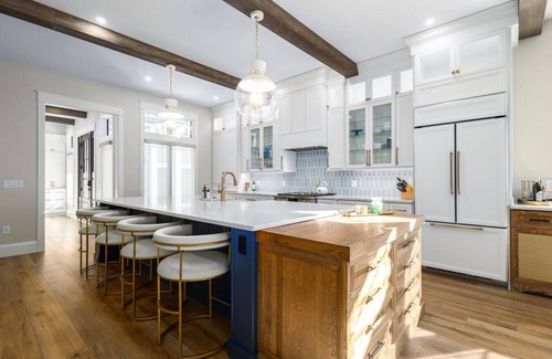 Harters Heights Apartamento | Luxury Home Under the Dome | 2 Min to Notre Dame