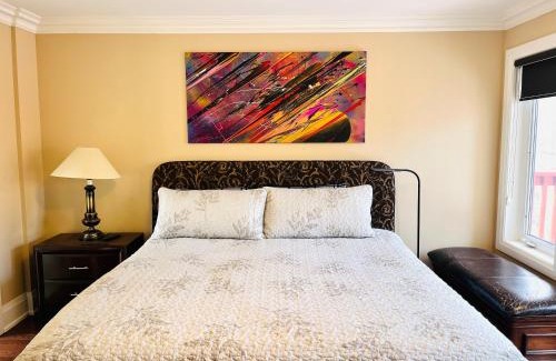 Upper Beaches Casa | Luxury Home - Upper Toronto Beaches