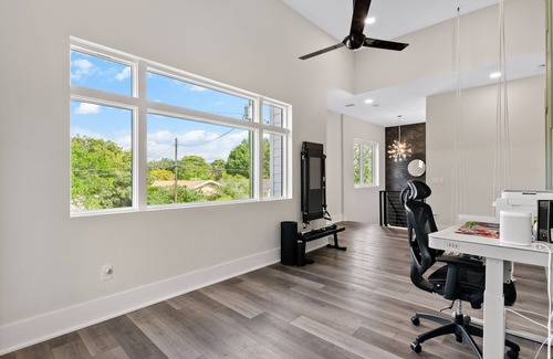Riverside Heights Casa | Luxury Home