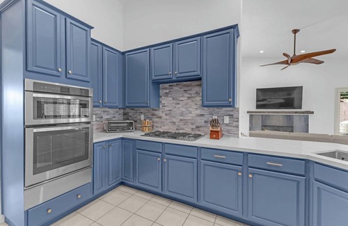 Palm Desert Casa | Luxury Home With Salt Water Pool &Spa & Theater Room --1.5 miles from El Paseo!