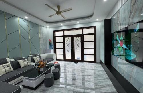 Van Giang Casa | Luxury homestay in Vinhomes Oceanpark 3 3 large bedrooms with wet sauna cabin