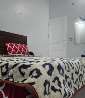 Gulshan-e-Iqbal Hotel | Luxury Hotel Rooms