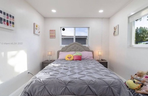 Boulevard Heights Casa | Luxury House 5min to the HardRock Casino!! W/ Sauna & Jacuzzi