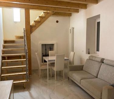 Treviolo Casa | Luxury House Bergamo vicino aeroporto Orio e Ospedale Papa Giovanni XXIII