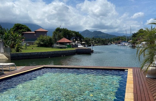 Japuiba Casa | *Easyhost - Ang32 - BEAUTIFUL HOUSE WITH INFINITY POOL