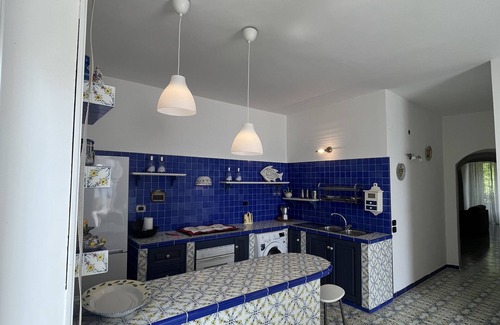 Pucara Casa | Luxury House Marinadalbori, Terrazzo Privato a 10 Metri dal Mare in Amalfi Coast
