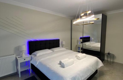 Tractorul Apartamento | Luxury House