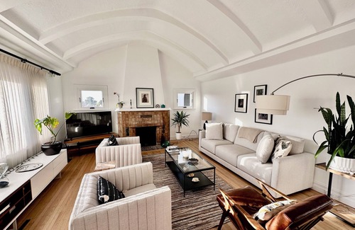 Mount Davidson Manor Casa | Luxury house- Safe,location-heart of SF-Pelaton and Yard