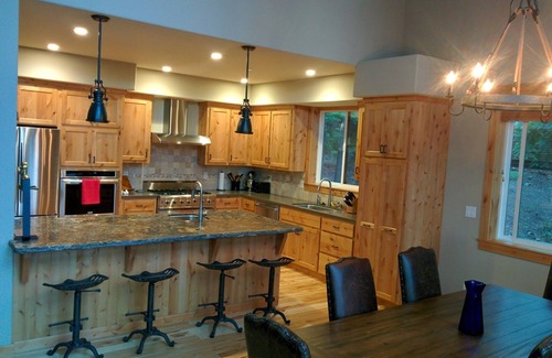 Truckee Casa | Casa nueva de lujo con 3 Master Suites, Chefs Kitchen, Tahoe Donner