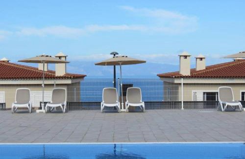 Puerto de Santiago Casa | Luxury House with 3 Bedrooms, Sea Wiew and Swimming Pool in a quiet Residence