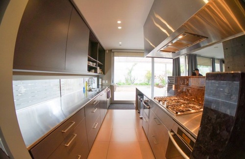 Fraserview Casa | Luxury House with River view