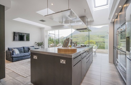 Appin Casa | luxury house with stunning views from every room in a quiet glen