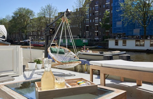 Nieuwmarkt en Lastage Alquiler De Eote | Casa flotante de lujo en el centro de Amsterdam!