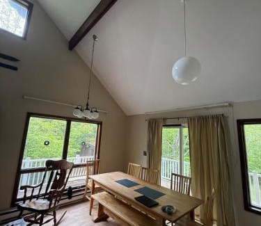 Hunter Casa | Luxury Hunter Mountain Getaway