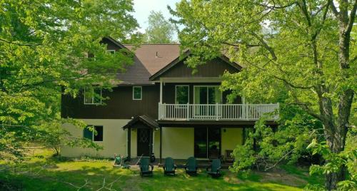 Hunter Casa | Luxury Hunter Mountain Getaway