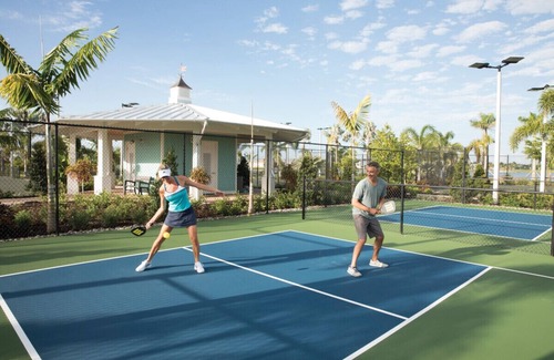 Naples Casa | Luxury in Naples Reserve Everything you would expect to find at a 5 star resort