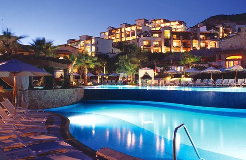 Centro Complejo | Luxury in the heart of Cabo San Lucas
