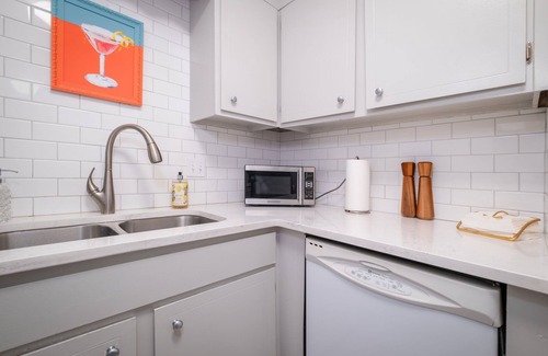 Vestavia Hills Apartamento | Luxury in the Heart of Homewood, Minutes from Samford!