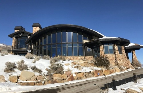 Park Meadows Casa | Luxury in the mountains at Park City, Utah
