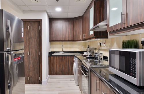 Dubai Marina Apartamento | Luxury JBR Shams - Sea or Marina View - Free Beach Resorts Access!