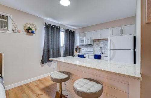 O'Hare Apartamento | Luxury King Bed in Family Friendly Location